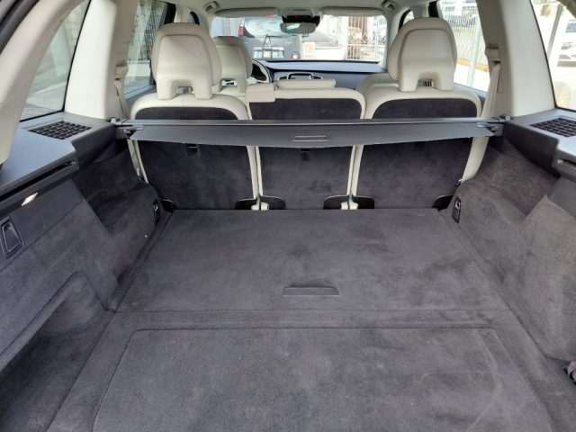 VOLVO XC90 usata, con Fari LED