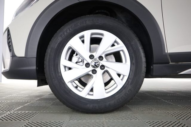 VOLKSWAGEN Taigo usata 8