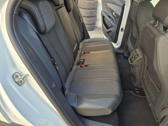 PEUGEOT 3008 usata, con Cruise Control