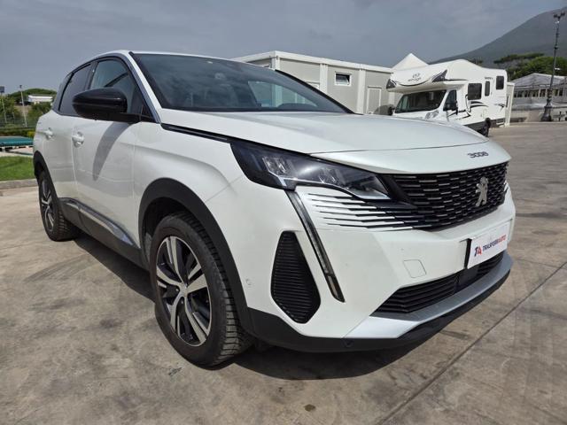 PEUGEOT 3008 usata, con Autoradio