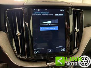 VOLVO XC60 usata, con Controllo elettronico della corsia