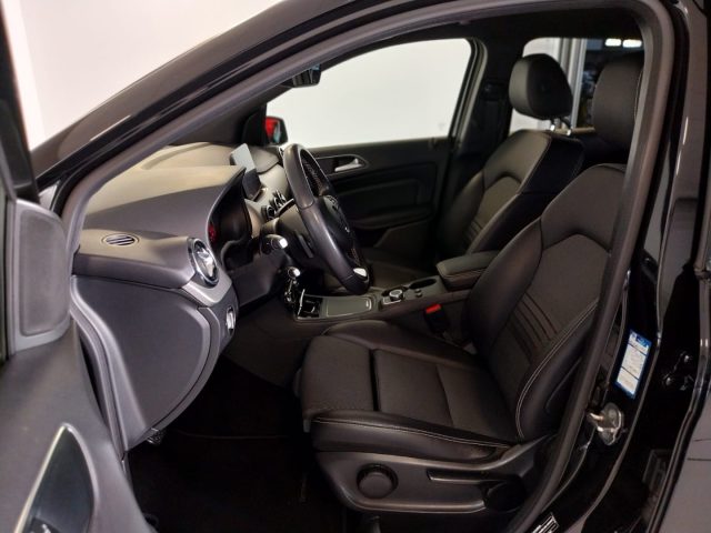 MERCEDES-BENZ B 180 usata, con Autoradio