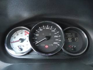 RENAULT Megane usata, con Autoradio