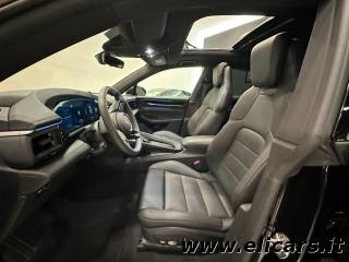 PORSCHE Macan usata, con Autoradio