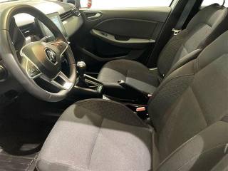 RENAULT Clio usata, con Volante in pelle
