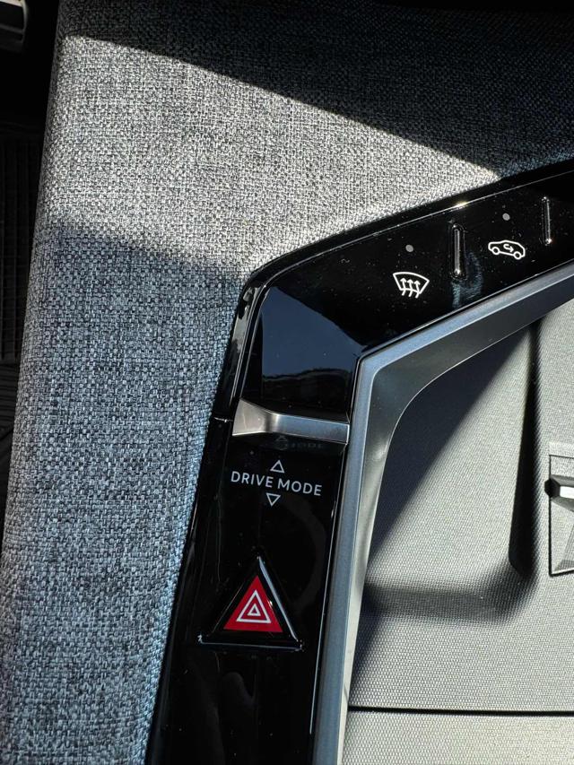 PEUGEOT 3008 usata, con Park Distance Control