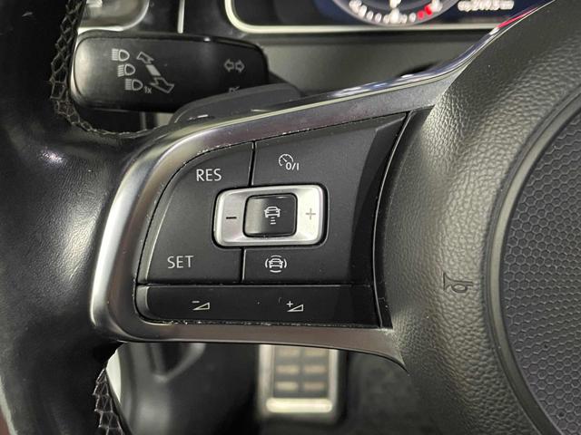 VOLKSWAGEN Golf usata, con ESP