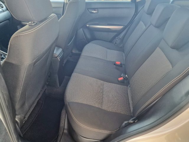 SUZUKI Vitara usata, con Controllo automatico clima