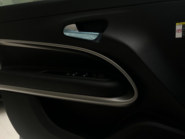 JEEP Avenger usata, con Sistema di navigazione