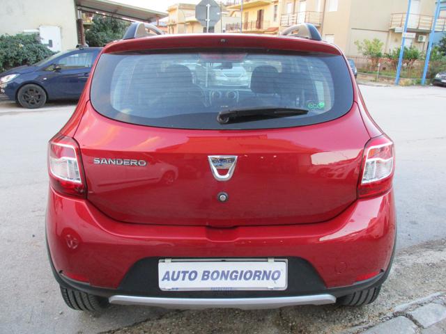 DACIA Sandero usata, con Alzacristalli elettrici