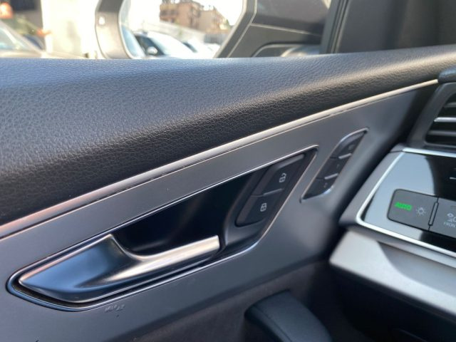 AUDI Q8 usata, con Sedili riscaldati