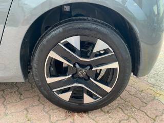 PEUGEOT 208 usata, con Alzacristalli elettrici