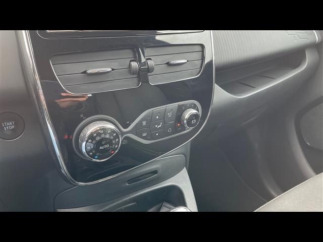 RENAULT ZOE usata, con Touch screen