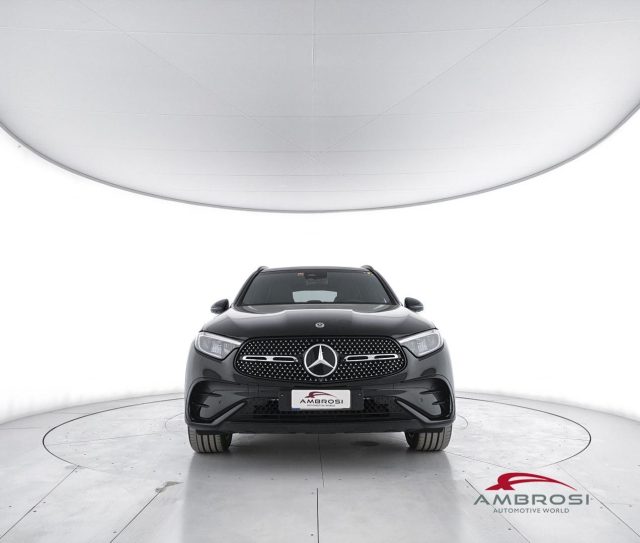 MERCEDES-BENZ GLC 220 usata 4