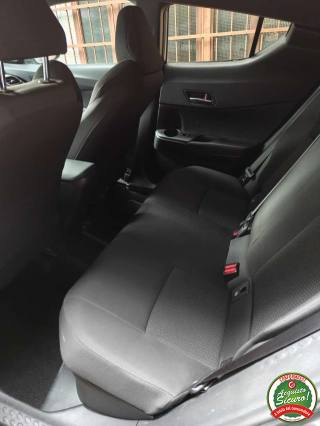 TOYOTA C-HR usata, con Fendinebbia