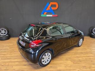 PEUGEOT 208 usata, con Airbag laterali