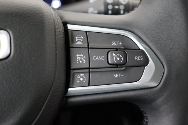 JEEP Compass usata, con Sedili riscaldati