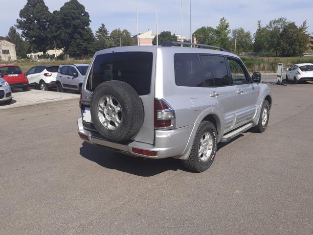 MITSUBISHI Pajero usata, con Chiusura centralizzata