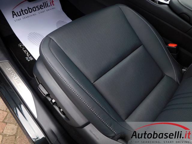 LEXUS NX 300h usata, con Fari full-led