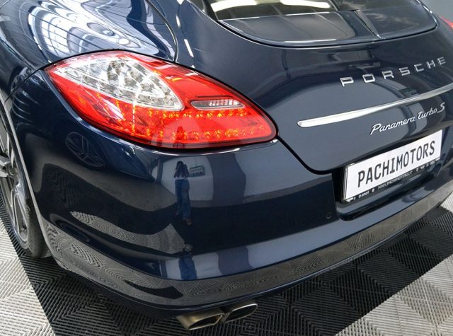 PORSCHE Panamera usata, con Touch screen