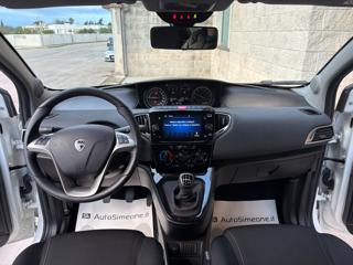 LANCIA Ypsilon usata, con ESP