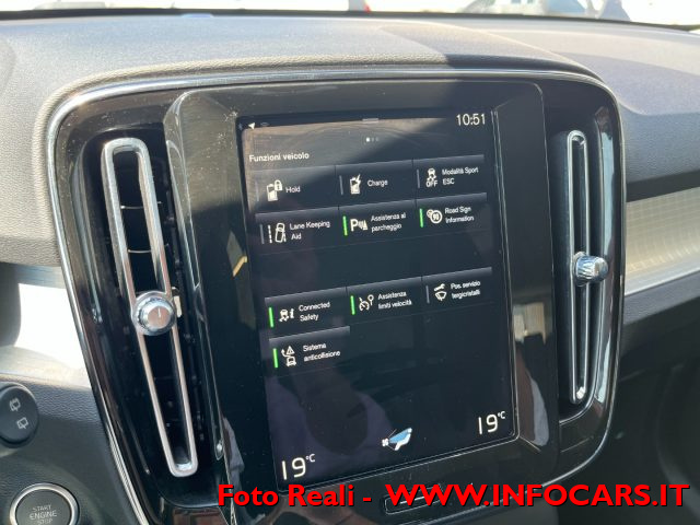 VOLVO XC40 usata, con Volante in pelle