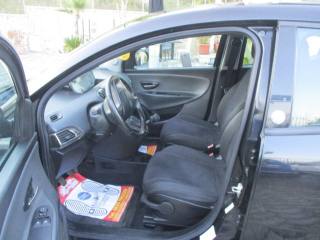 LANCIA Ypsilon usata, con Autoradio