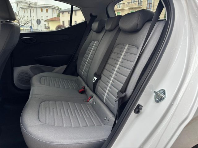 HYUNDAI i10 usata, con Chiusura centralizzata