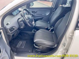 LANCIA Ypsilon usata, con Autoradio
