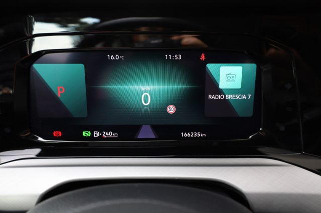 VOLKSWAGEN Golf Variant usata, con Bluetooth