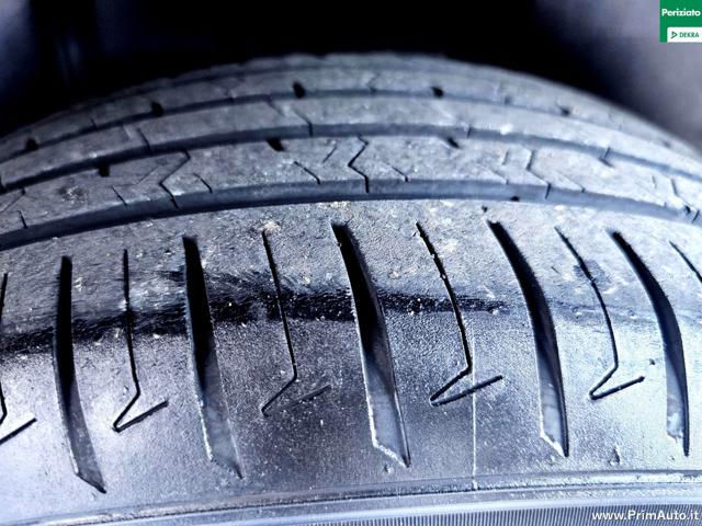 VOLKSWAGEN T-Roc usata, con Luci diurne LED