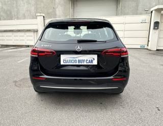 MERCEDES-BENZ B 180 usata, con Airbag laterali