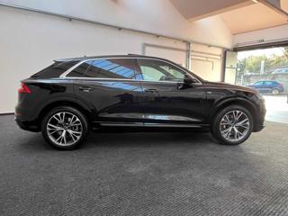 AUDI Q8 usata, con Airbag Passeggero