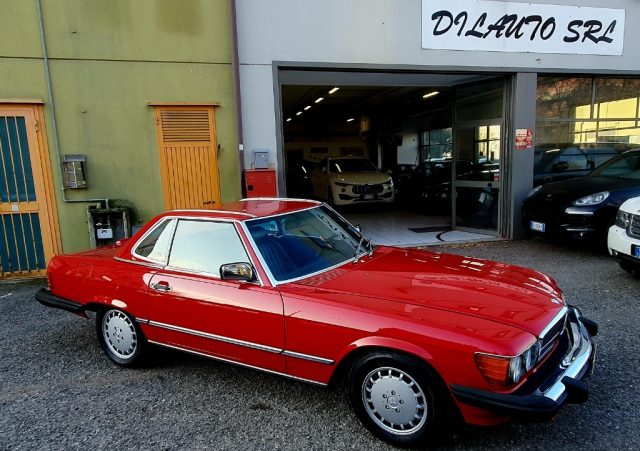 MERCEDES-BENZ SL 560 usata 0