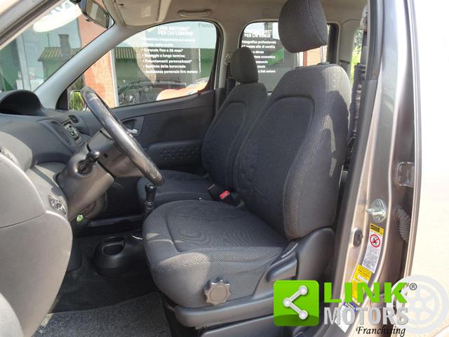 TOYOTA Yaris usata, con Antifurto