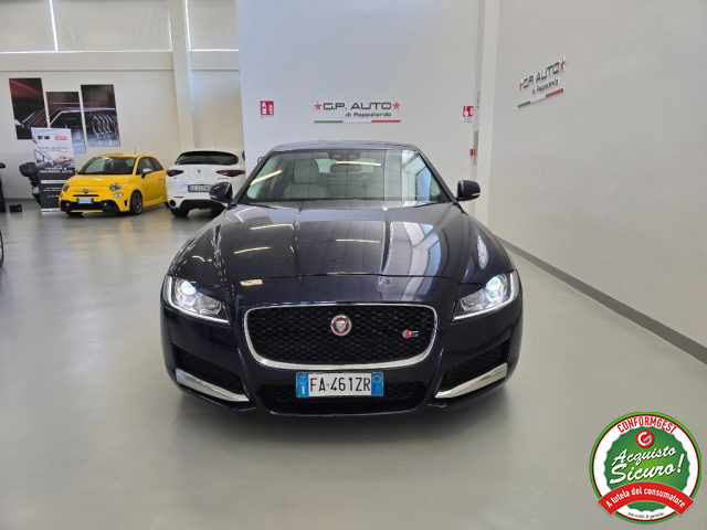 JAGUAR XF usata, con Airbag laterali