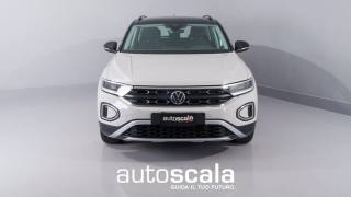 VOLKSWAGEN T-Roc usata, con Airbag