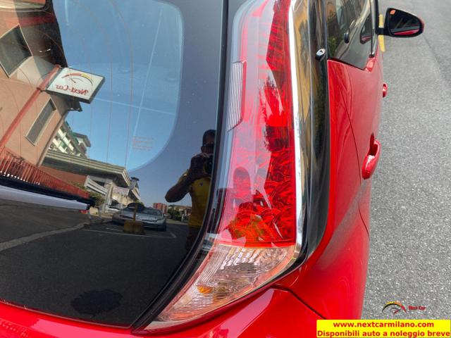 TOYOTA Aygo usata, con Airbag testa