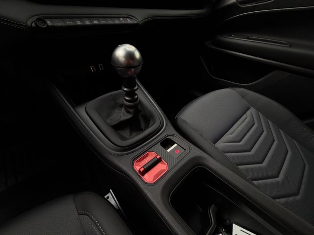 JEEP Avenger usata, con MP3