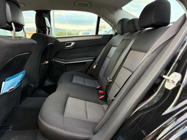 MERCEDES-BENZ E 200 usata, con Alzacristalli elettrici