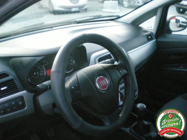 FIAT Punto usata 12