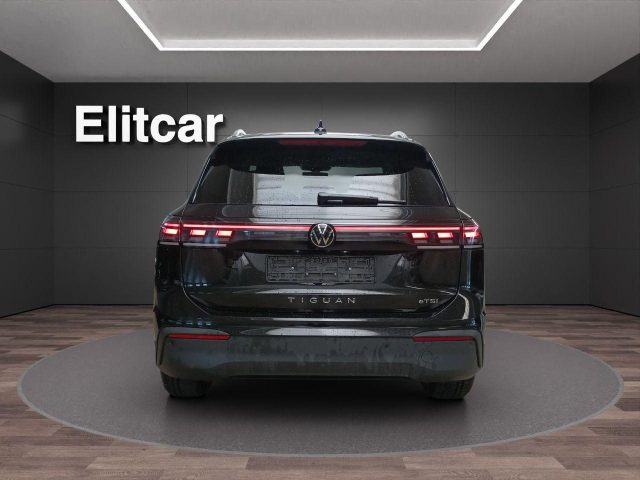 VOLKSWAGEN Tiguan usata, con Airbag Passeggero