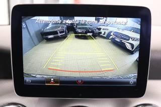 MERCEDES-BENZ GLA 200 usata, con Specchietti laterali elettrici