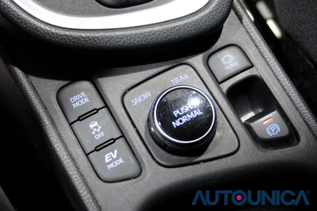 TOYOTA Yaris Cross usata, con Sensore di luce