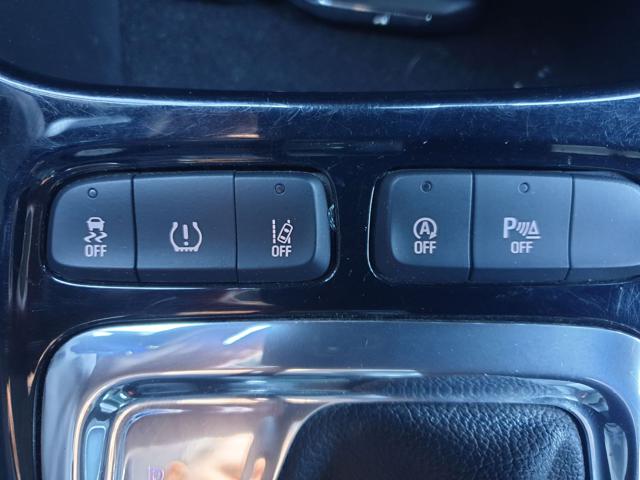 OPEL Crossland X usata, con Sistema di navigazione