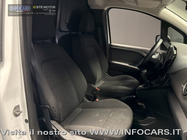 MERCEDES-BENZ Citan usata, con Autoradio