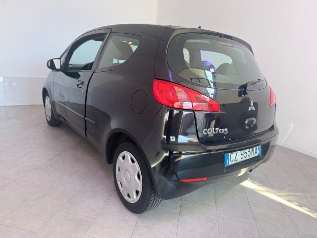 MITSUBISHI Colt usata 9