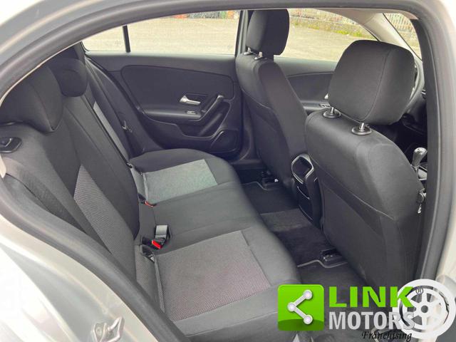 MERCEDES-BENZ A 160 usata, con Airbag testa