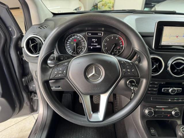 MERCEDES-BENZ B 180 usata, con Climatizzatore