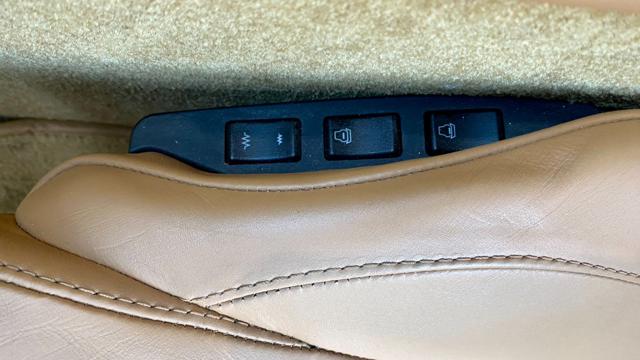 ASTON MARTIN Vantage usata, con Fari Xenon